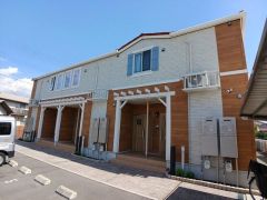 ���Ɍ������s�ēc���ēc369-5�̃A�p�[�g�̌����O��