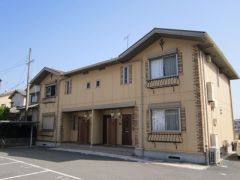 ���Ɍ����Ð�s���㒬�{�c1338-4�̃A�p�[�g�̌����O��