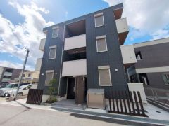 ���Ɍ����Ð�s�������V�݉ƂP����262-4�̃A�p�[�g�̌����O��