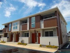 ���Ɍ����Ð�s���㒬����151-17�̃A�p�[�g�̌����O��