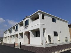 ���Ɍ������s�~��1����11-11�̃A�p�[�g�̌����O��