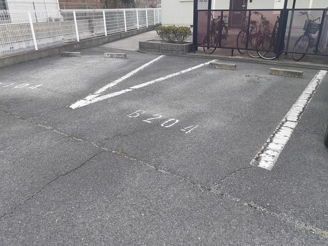 yԏz@