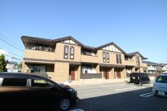 ���Ɍ����Ð�s���㒬���c292-1�̃A�p�[�g�̌����O��