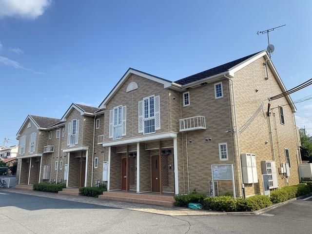 ���Ɍ������s�_��5����4��25-2�̃A�p�[�g�̌����O��