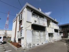 ���Ɍ������s���z1����3��17���̃A�p�[�g�̌����O��