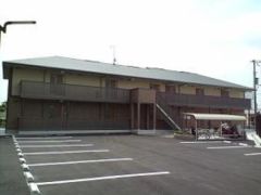 ���Ɍ����Ð�s���Ð쒬����65-1�̃A�p�[�g�̌����O��